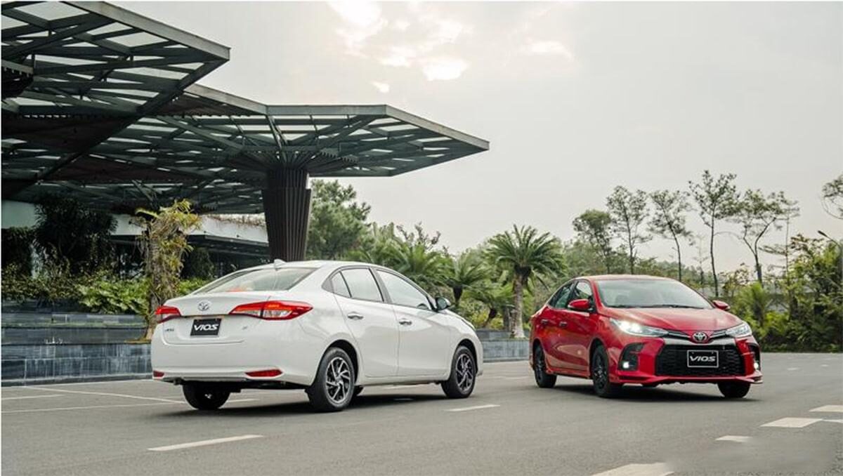 toyota vios 2020 đánh giá trang bị an toàn túi khí abs ebd