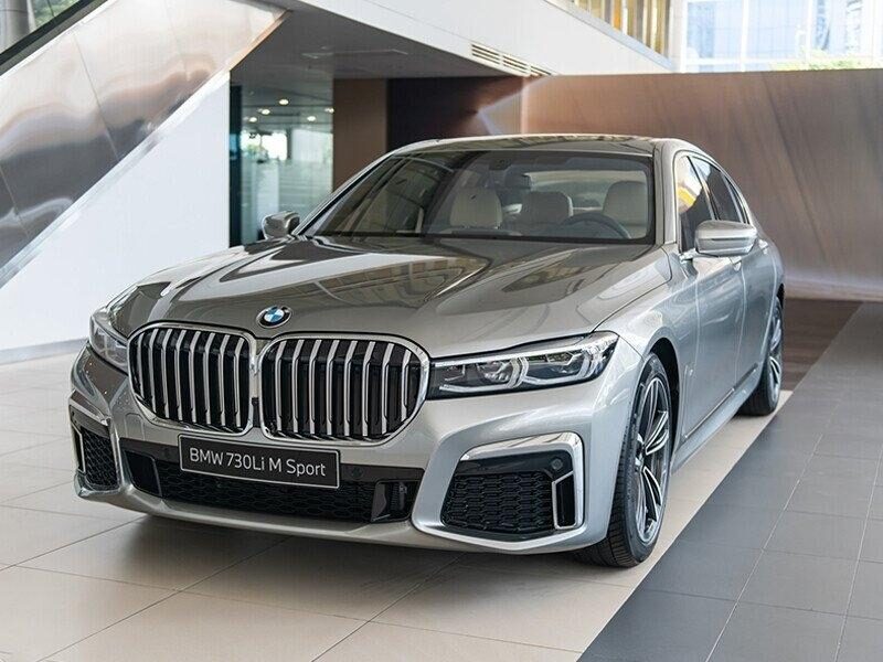 dong-co-manh-me-cua-bmw-730li-m-sport