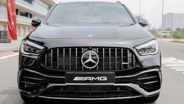 Đầu xe mạnh mẽ