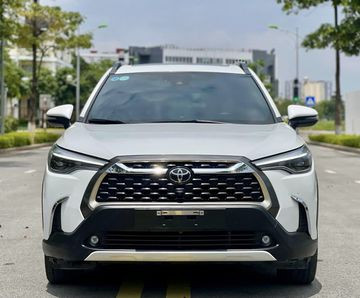 Đầu xe Toyota Corolla Cross 2023
