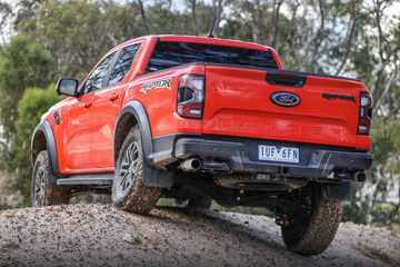 Đèn hậu LED Ford Ranger Raptor 2024