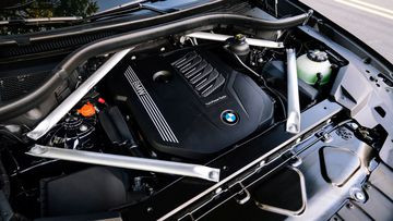 Động cơ BMW X6 2023