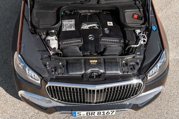 Động cơ mạnh mẽ của chiếc SUV