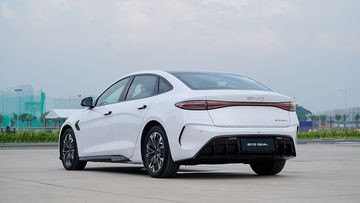 Đuôi xe BYD Seal 2024