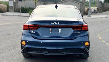 Đuôi xe Kia K3 2023