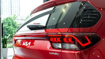 Đuôi xe Kia Sonet 2023