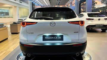 Đuôi xe năng động