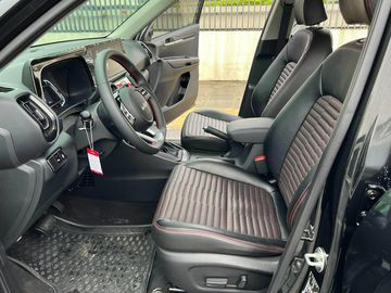 Ghế ngồi Kia Sonet 2023