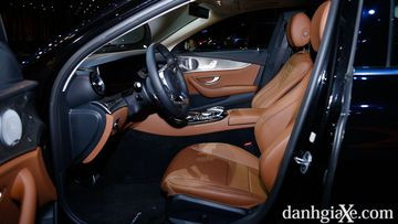 Ghế trước E-Class 2020