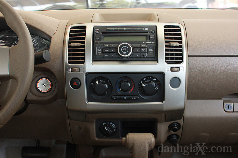 Hệ thống điều hòa Nissan Navara