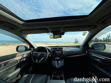 Khoang lái của Honda CR-V 2022