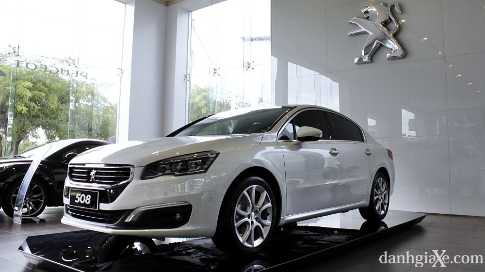 Ngoại thất Peugeot 508 2015