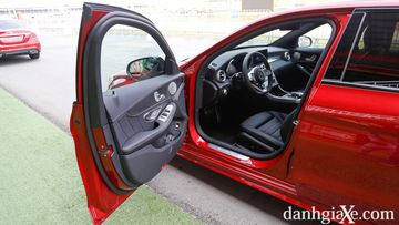 Nội thất C-Class 2019