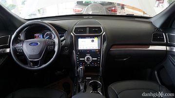 Nội thất Ford Explorer 2020