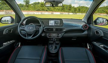 Nội thất Hyundai i10 2024