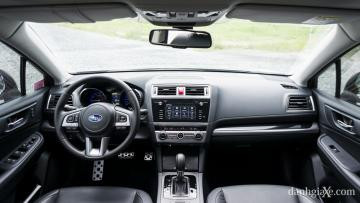 Nội thất Subaru Outback 2017