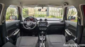 Nội thất Suzuki Swift 2020