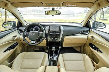 Nội thất Toyota Vios 2023