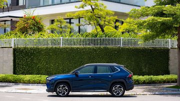 Thân xe Toyota Yaris Cross 2024