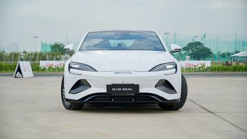 Vận hành BYD Seal 2024